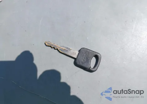 1998 Ford Ranger Splash/Xl/Xlt из США, поврежденный, VIN 1FTYR10U8WUC28136